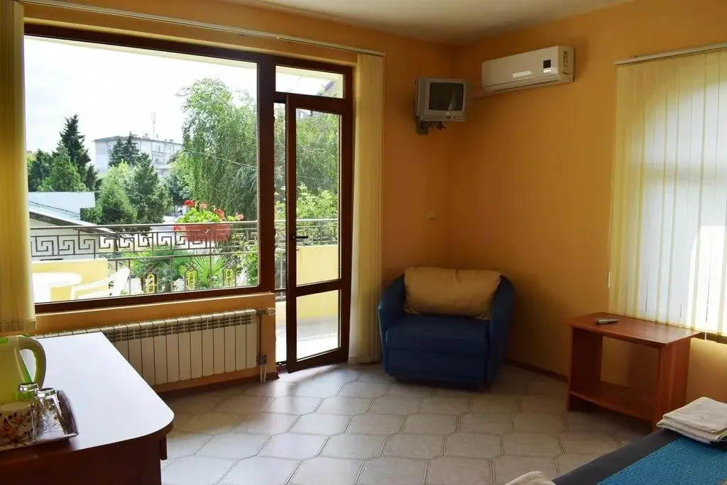 Царево: Sunny House Hotel