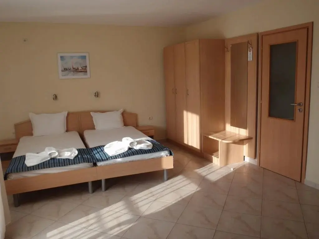 Созополь: Briz Hotel