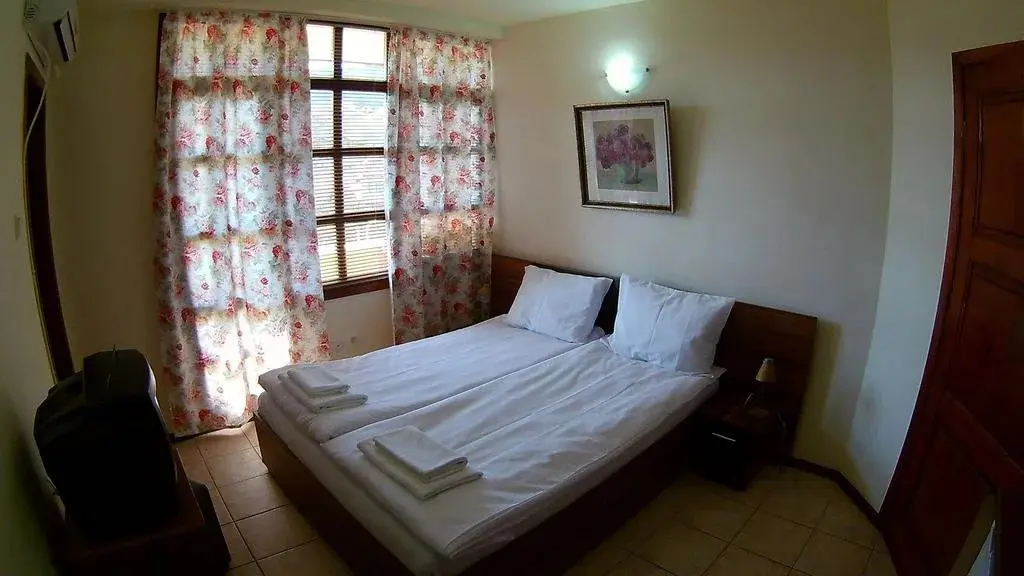 Балчик: Hotel Alex