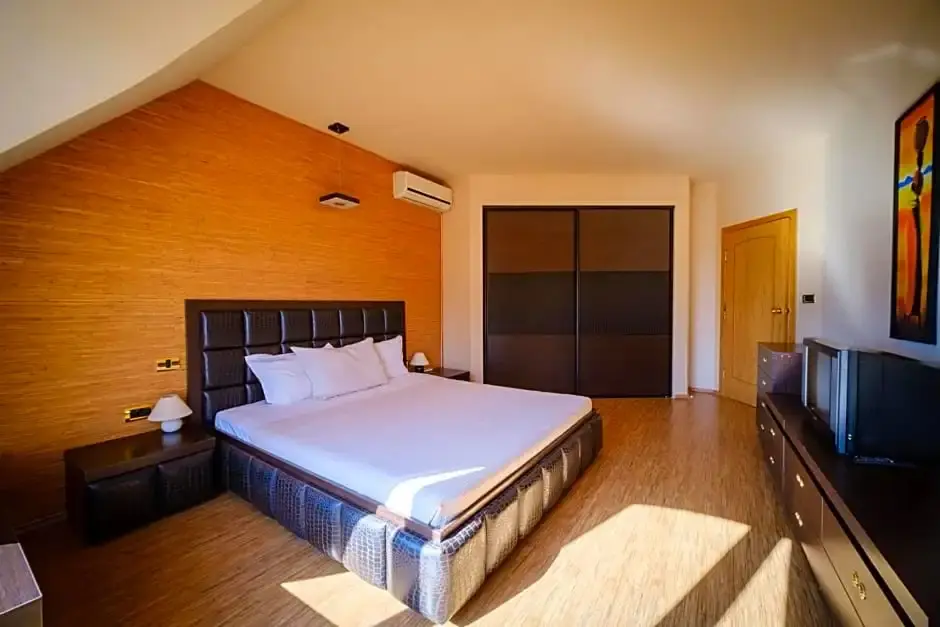 Варна: Classic Boutique Hotel