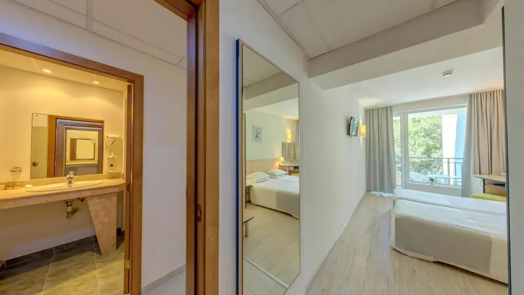 Варна: Madara Park Hotel