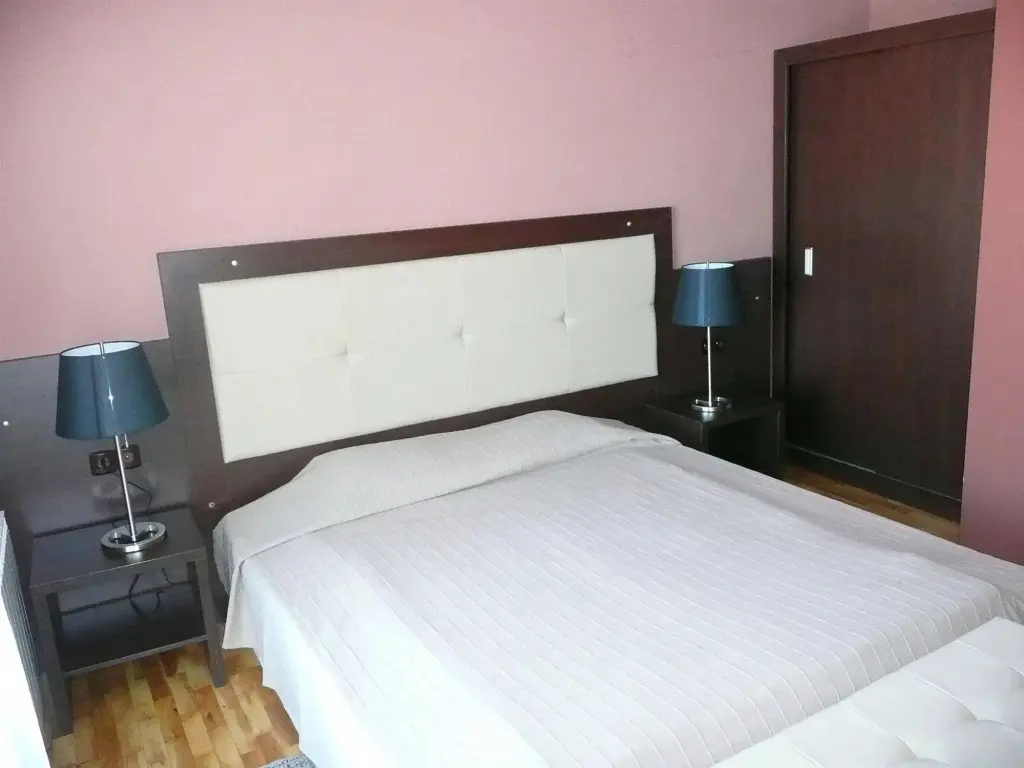 София: Hotel Consul