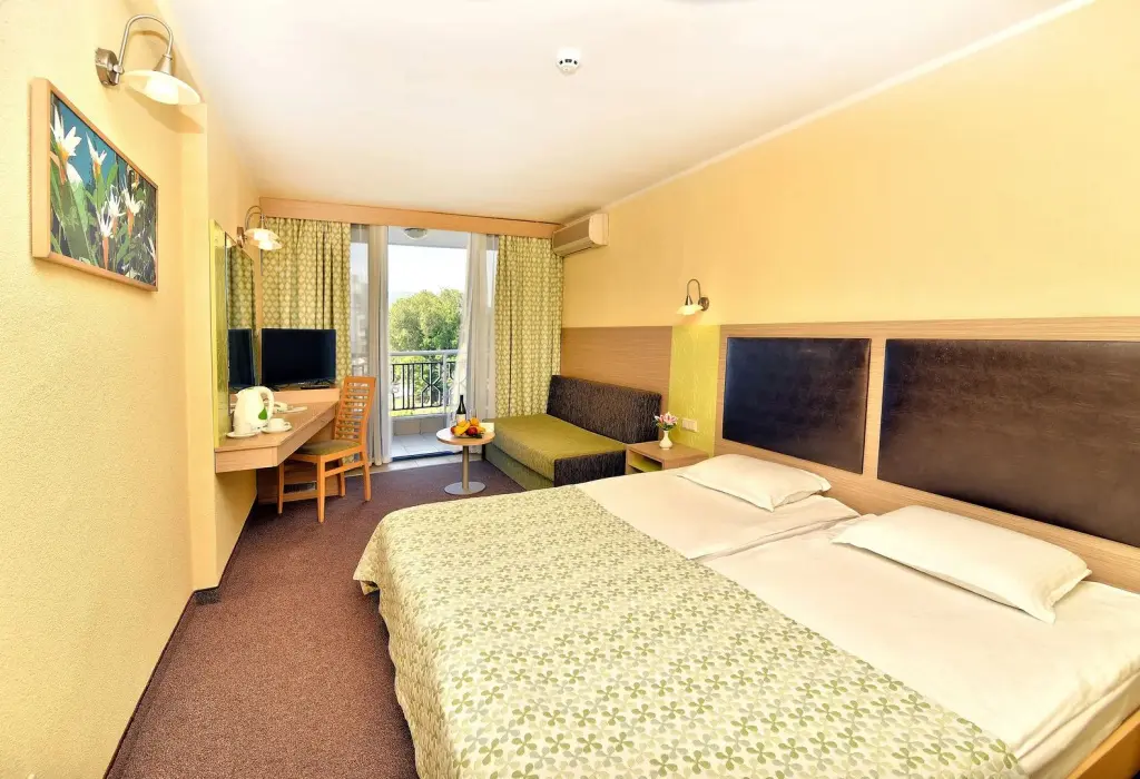 Албена: Hotel Slavuna