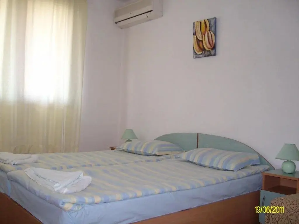 Приморско: Guest House Petkovi