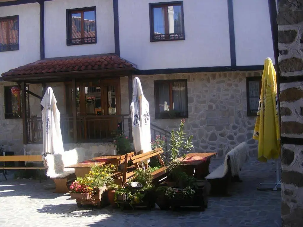 Банско: Todeva House