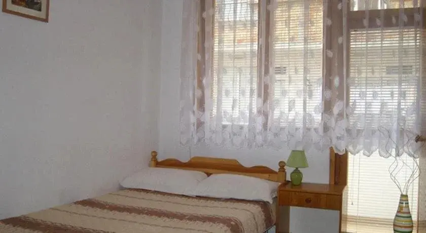 Приморско: Guest House Ranuli