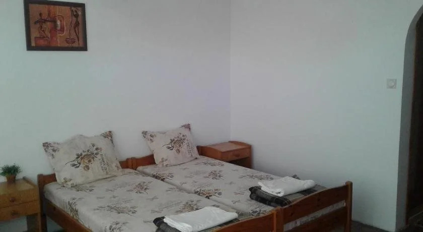 Приморско: Guest House Ranuli