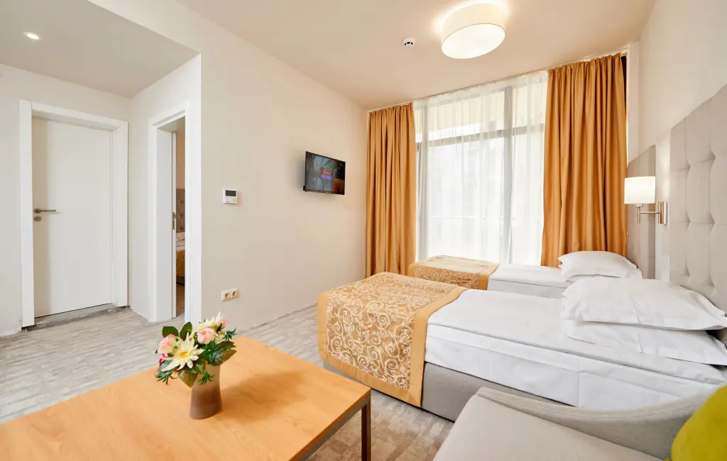Солнечный берег: Hotel Laguna Park & Aqua Club
