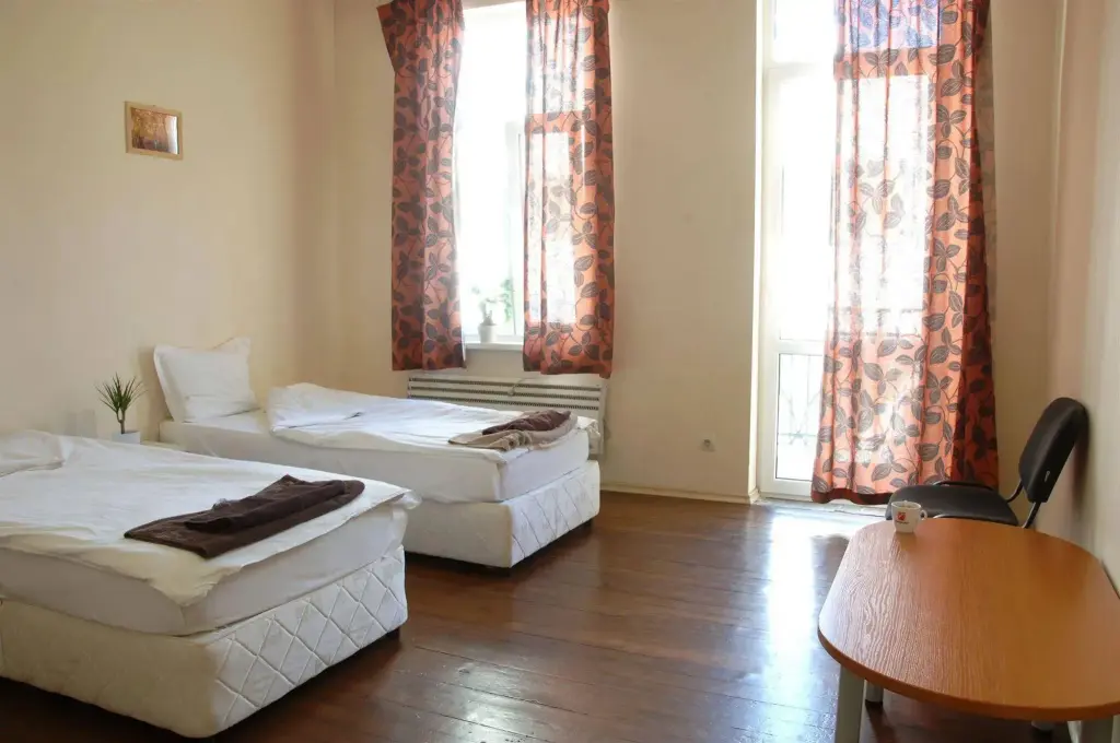 София: Hostel Lavele