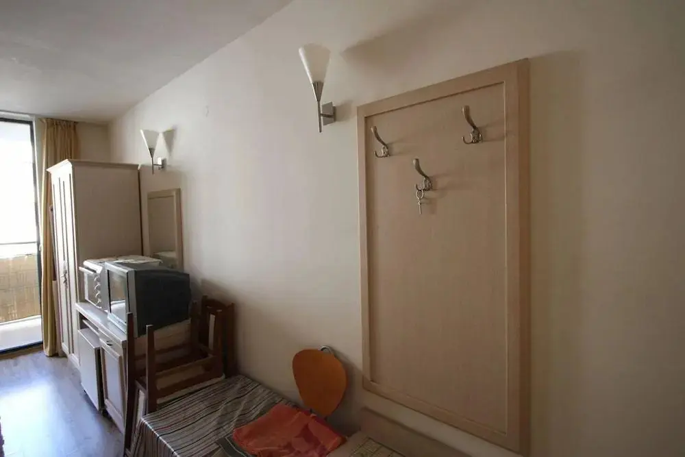 Солнечный берег: Studio in Avalon Complex