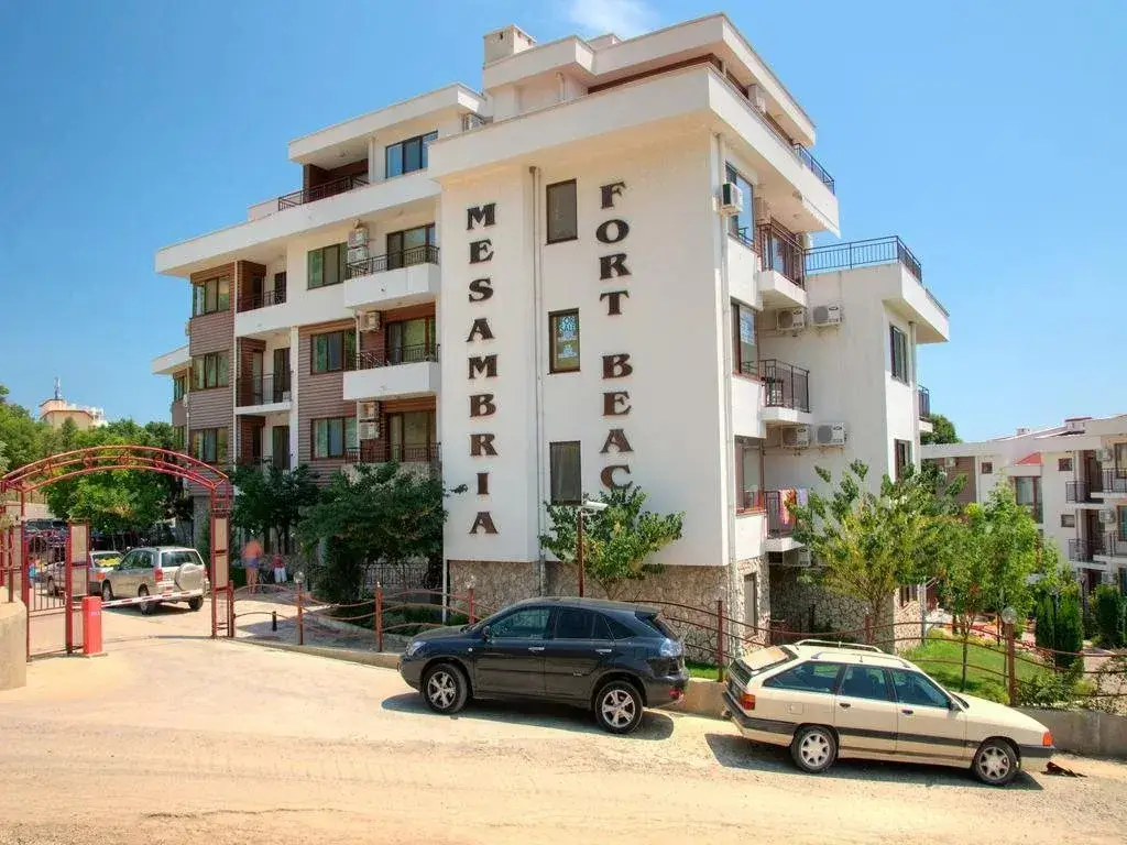 Messambria Fort Noks Beach Apartments — фото 1