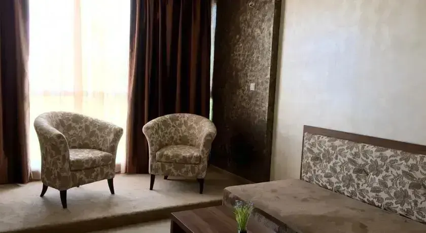Лозенец: Family Hotel Yanevs