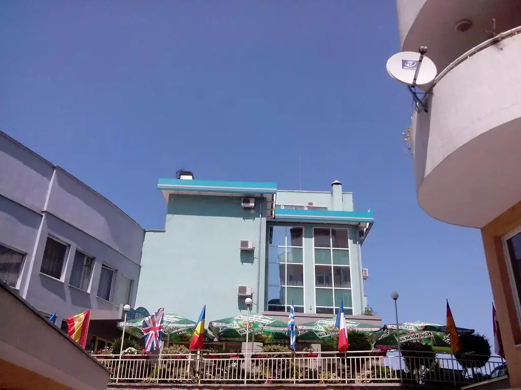 Arena Tarnovo Hotel — фото 1
