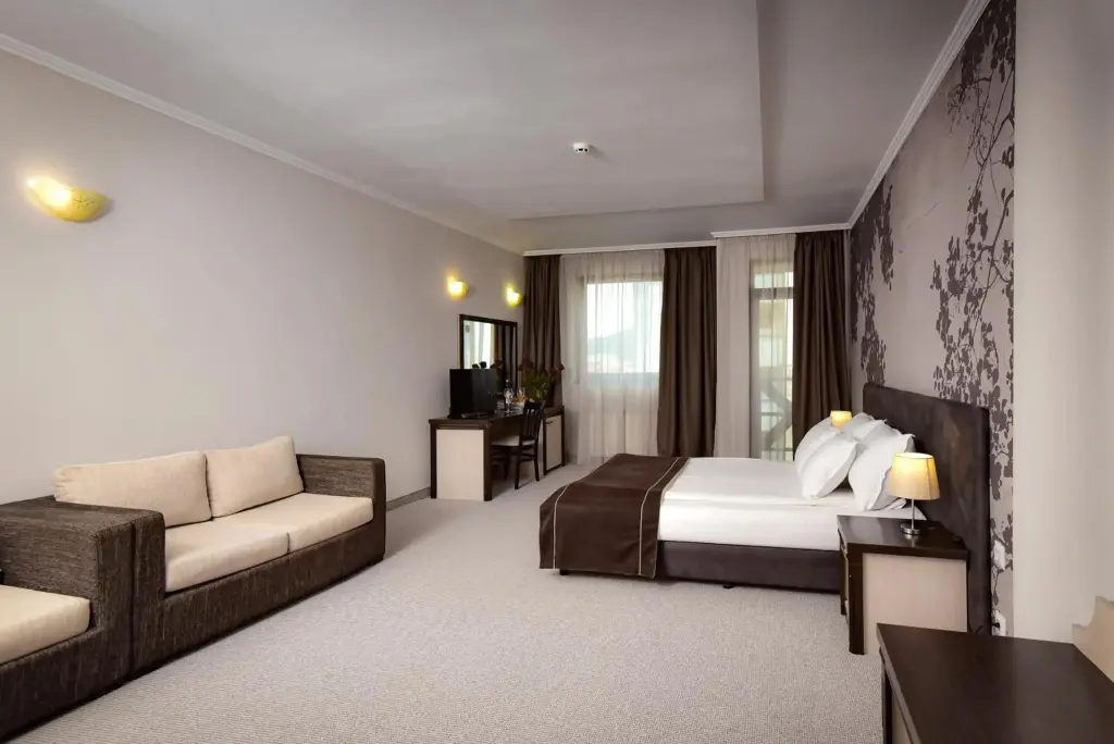 Чепеларе: Hotel Rodopski Dom