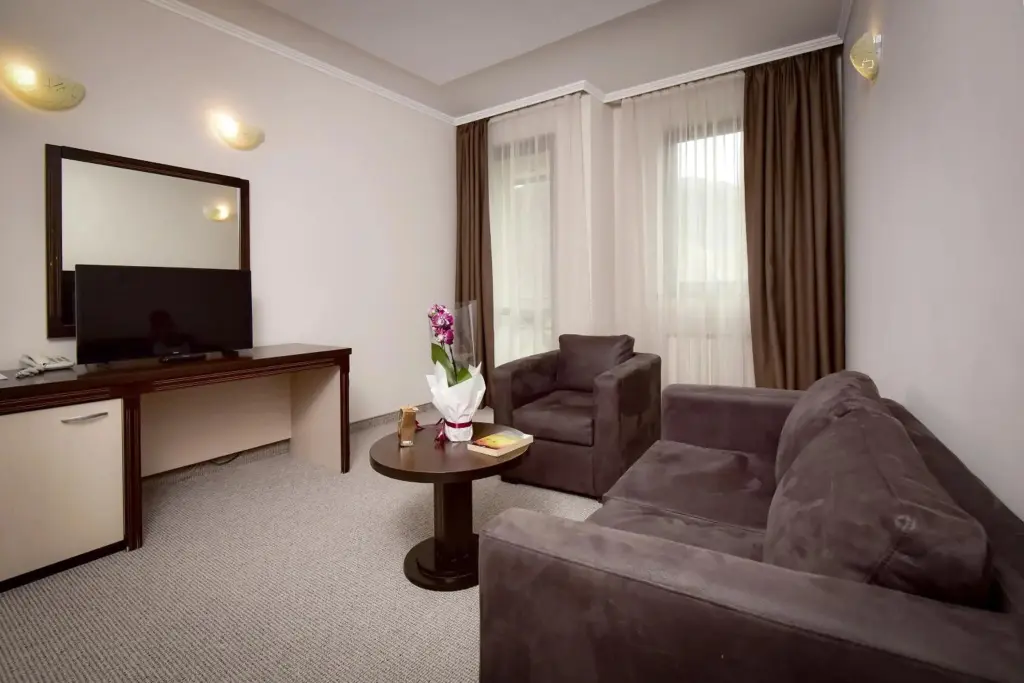 Чепеларе: Hotel Rodopski Dom