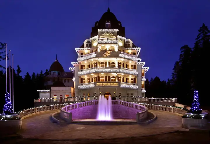 carousel image 0