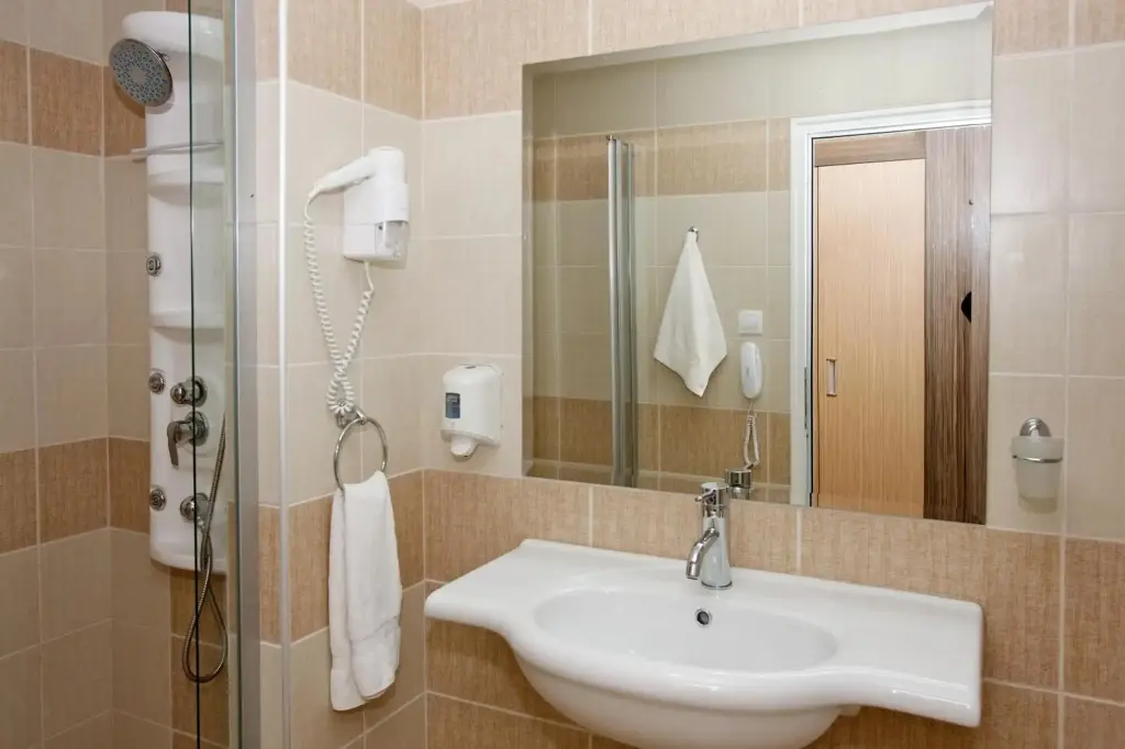 Солнечный берег: Hotel Kotva