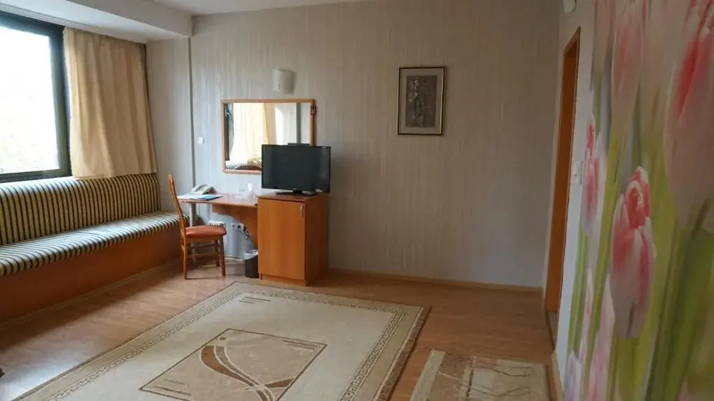 Добрич: Hotel Dobrudja