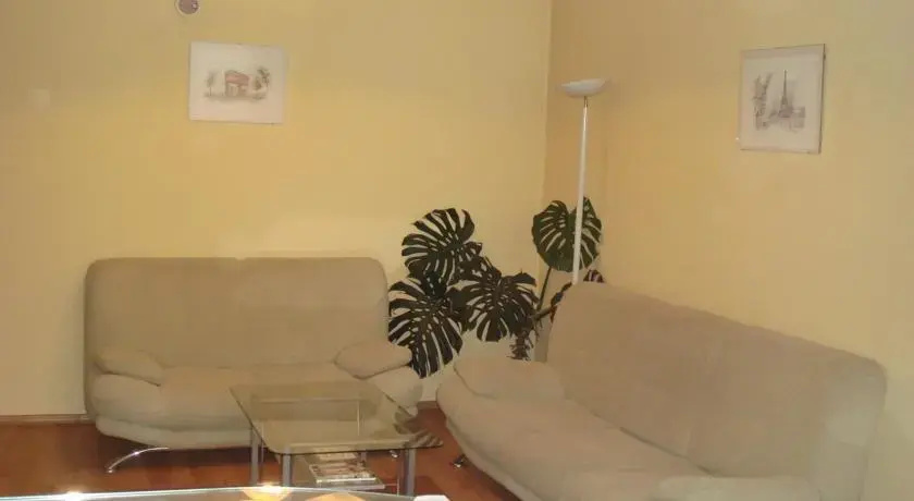 София: Ognian Apartments