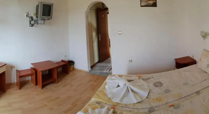 Приморско: Hotel Strinava