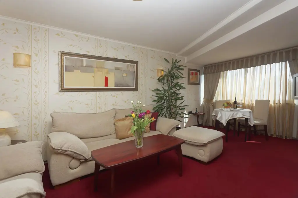 Варна: Hotel Capitol