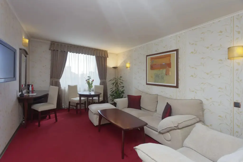 Варна: Hotel Capitol