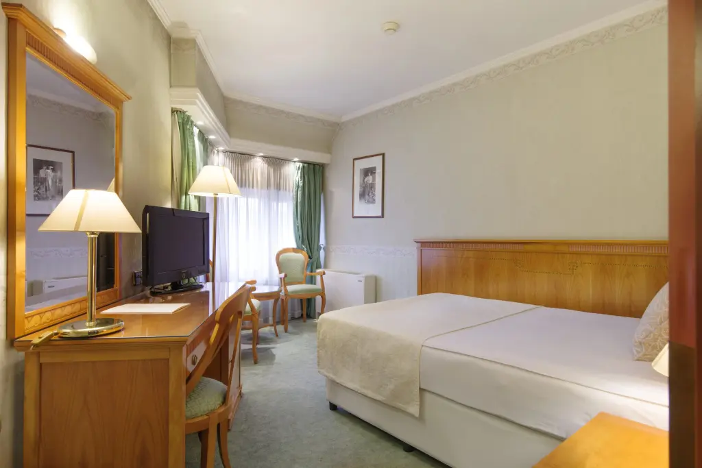 София: Hotel Downtown