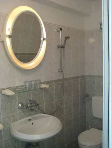 Китен: Hotel Chiplakoff