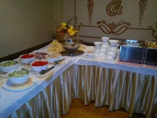 Китен: Hotel Chiplakoff