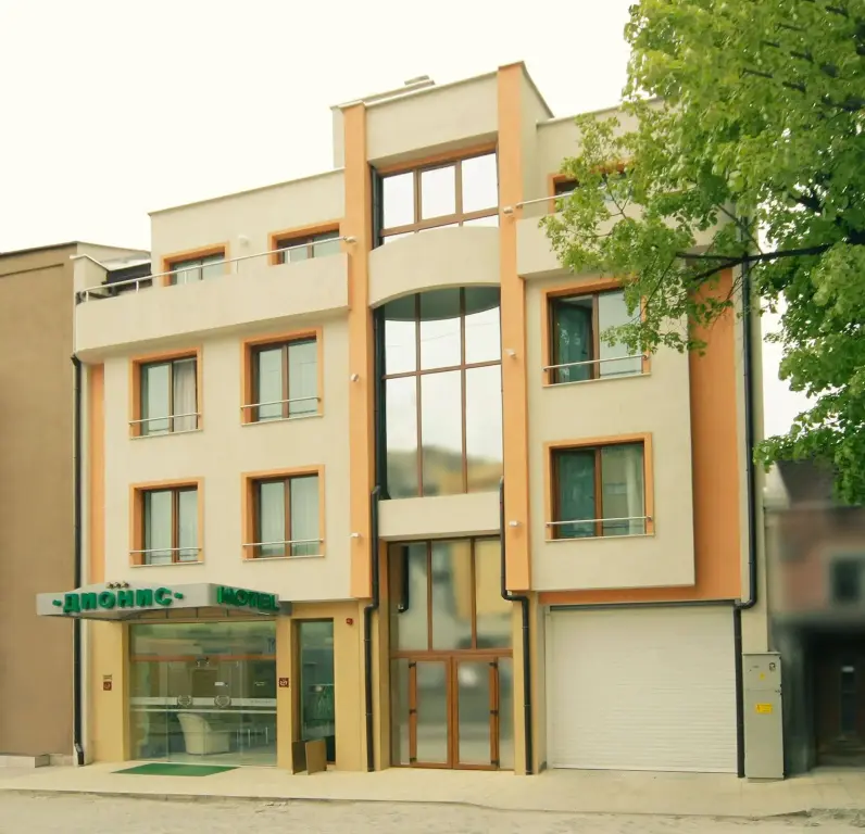 Варна: Dionis Hotel