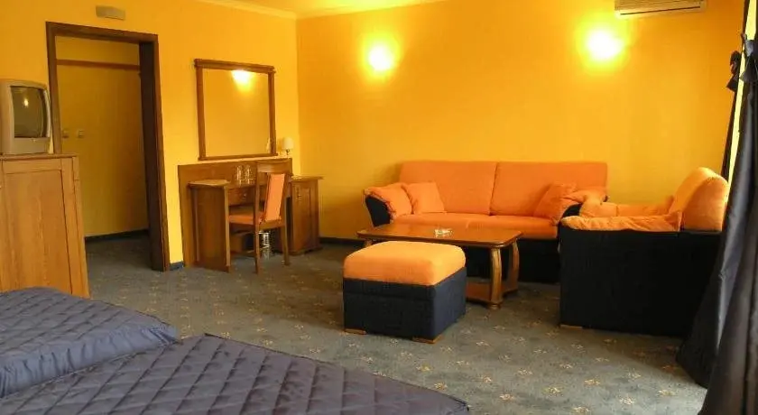 Троян: Troyan Plaza Hotel
