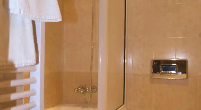 Троян: Troyan Plaza Hotel