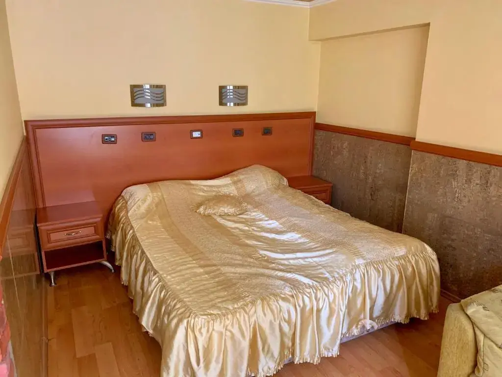 София: Hotel California