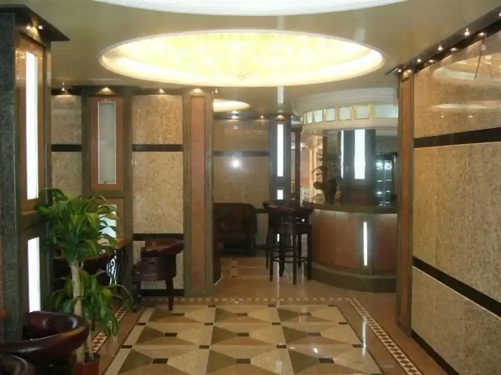 София: Hotel California