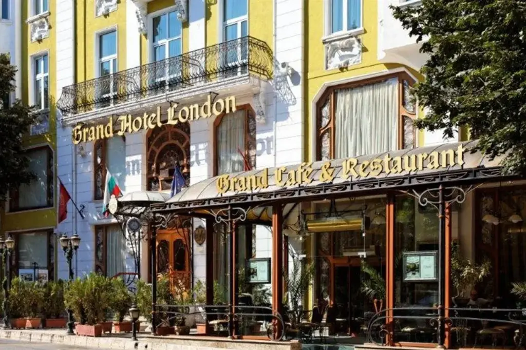 Варна: Grand Hotel London