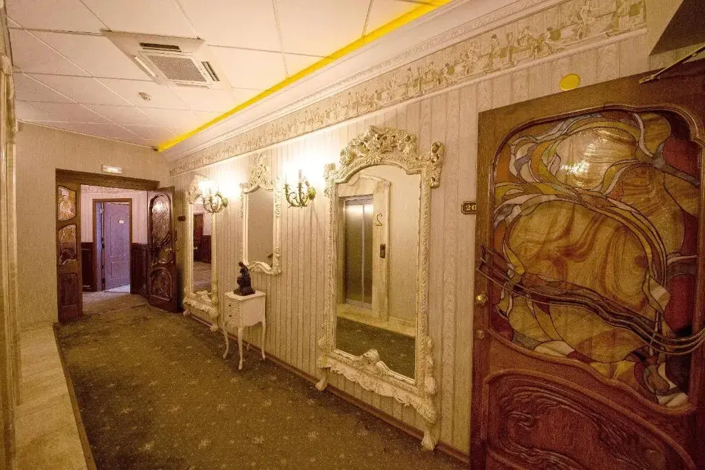 Варна: Grand Hotel London