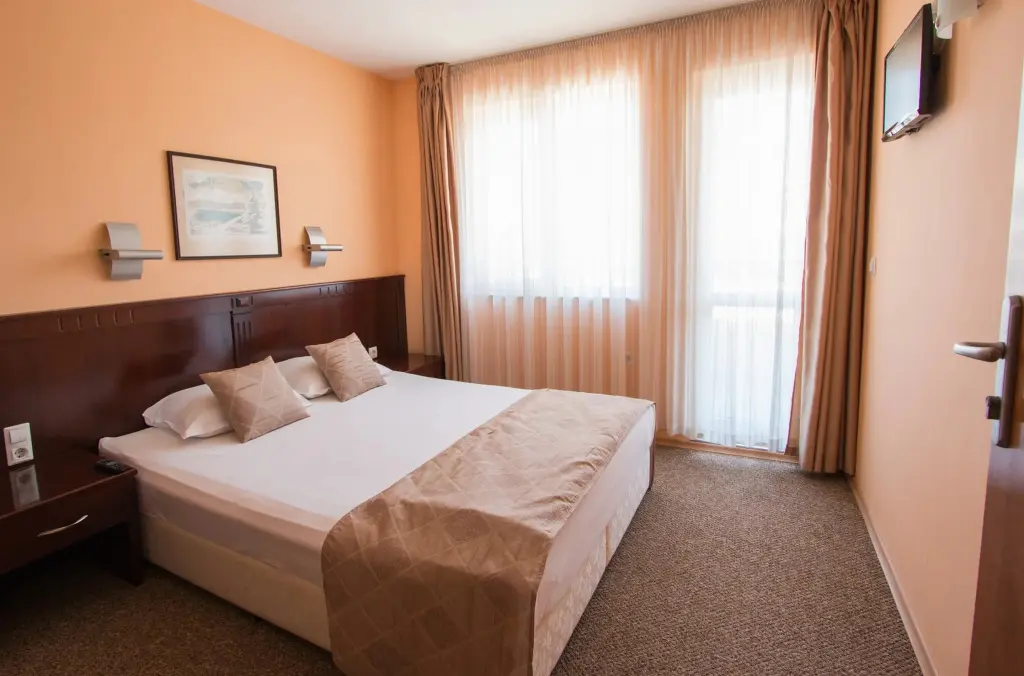 Варна: Divesta