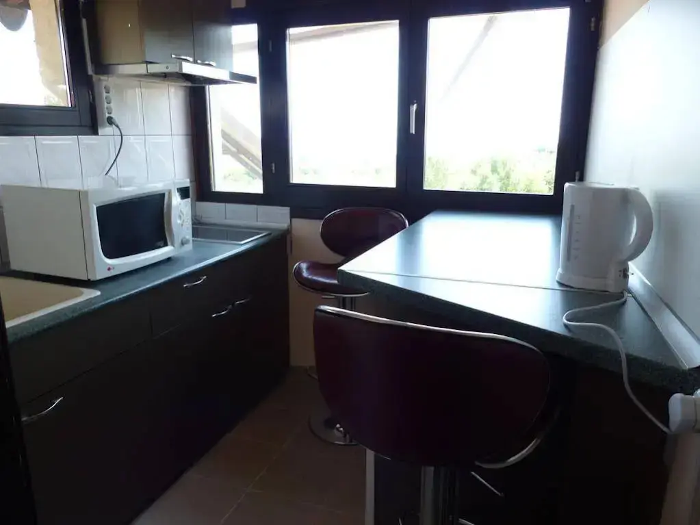 Варна: Guest House Delphini