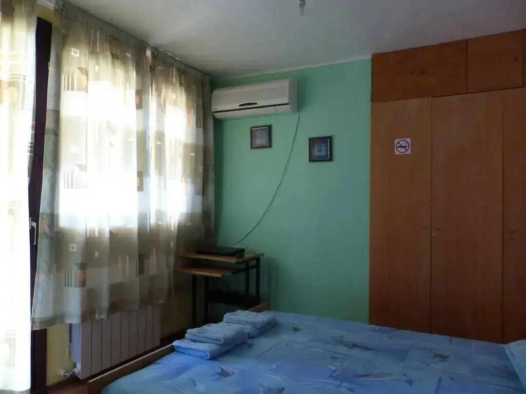 Варна: Guest House Delphini