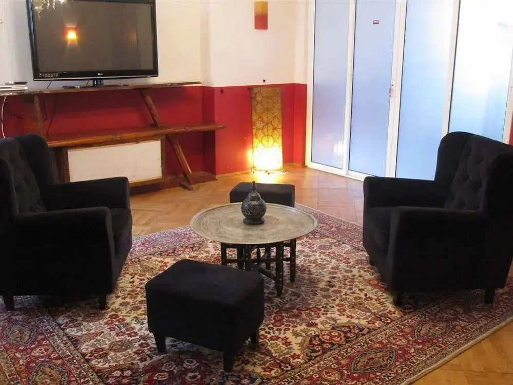 София: Red Bed & Breakfast