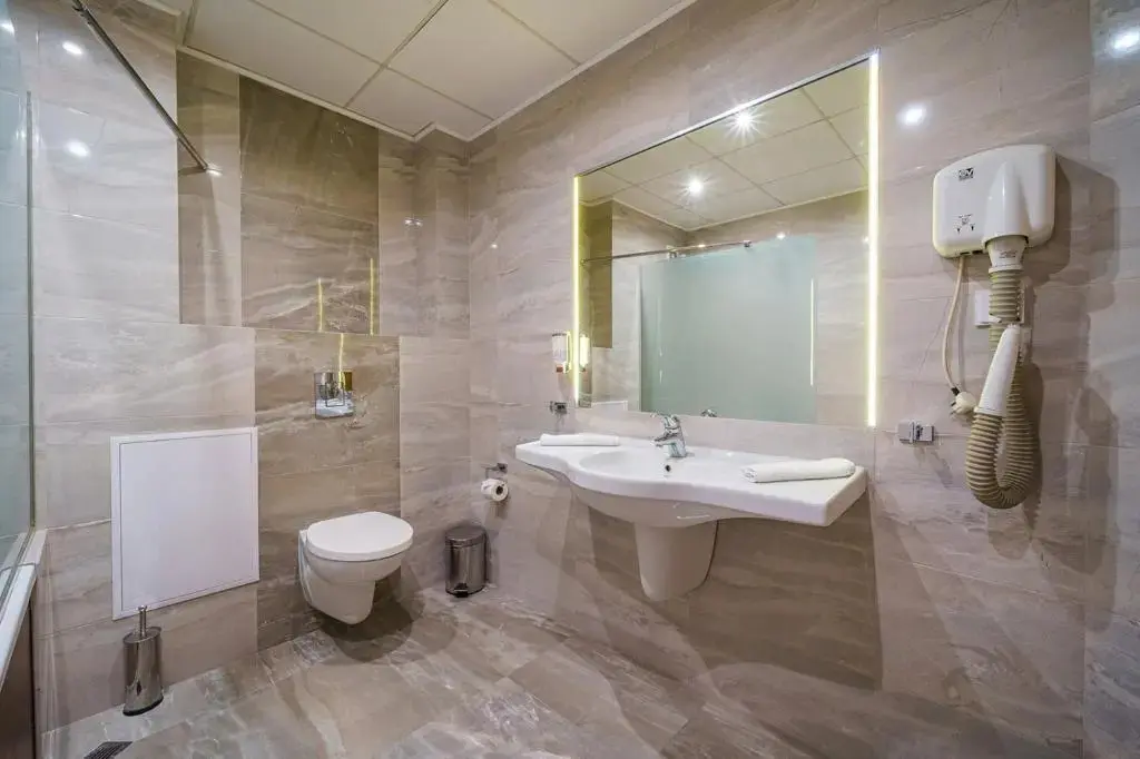 Пловдив: Avion Hotel