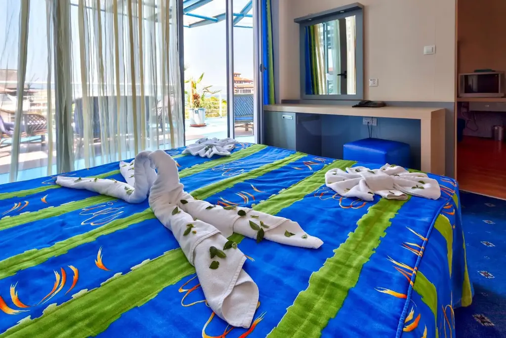 Несебр: Sol Marina Palace — Adults Only over 16