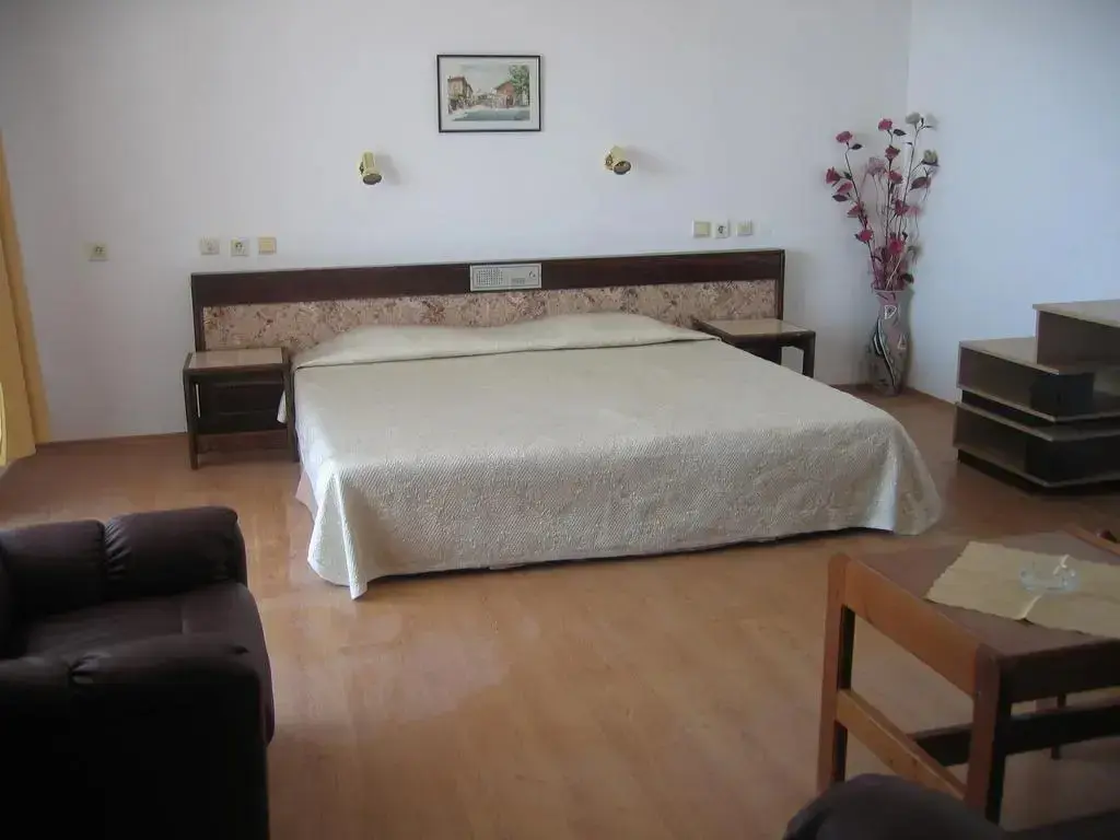 Созополь: Family Hotel Verona