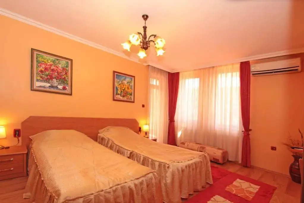 Велико Тырново: Family Hotel Silvestar