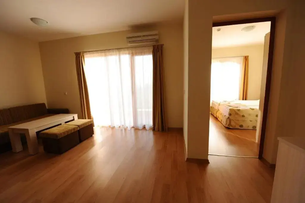Созополь: Serena Residence
