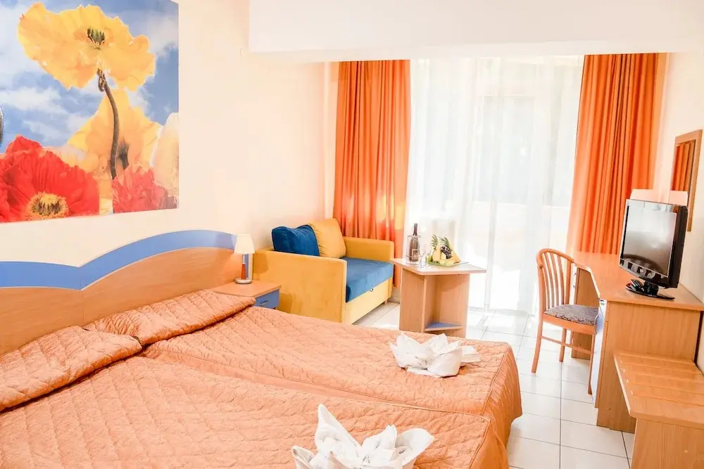 Варна: Hotel Dolphin