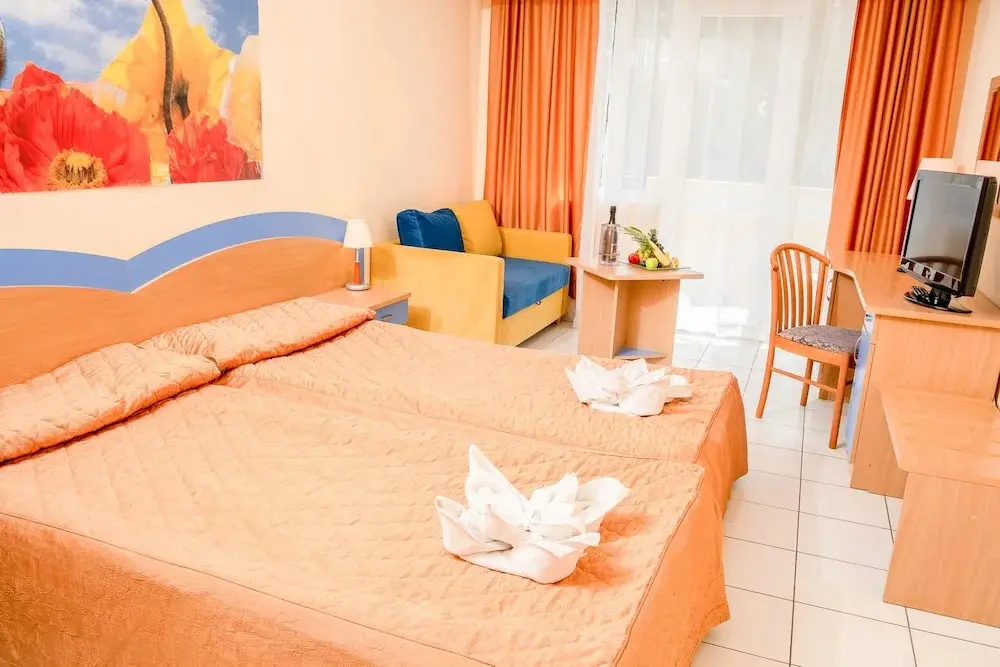 Варна: Hotel Dolphin