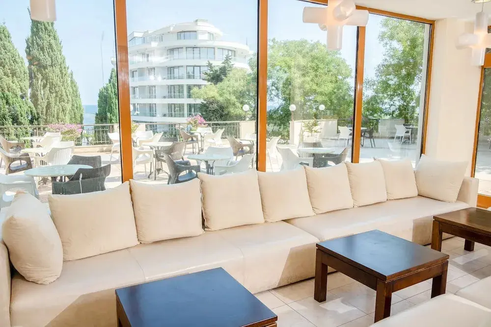 Варна: Hotel Dolphin
