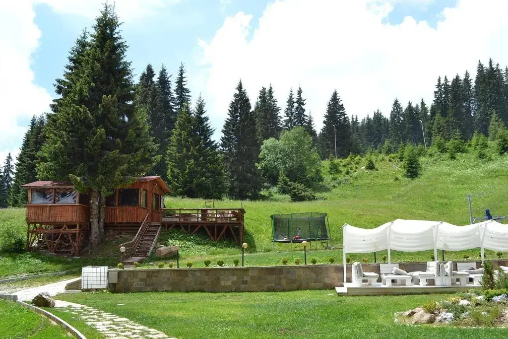 Пампорово: Forest Nook Aparthotel