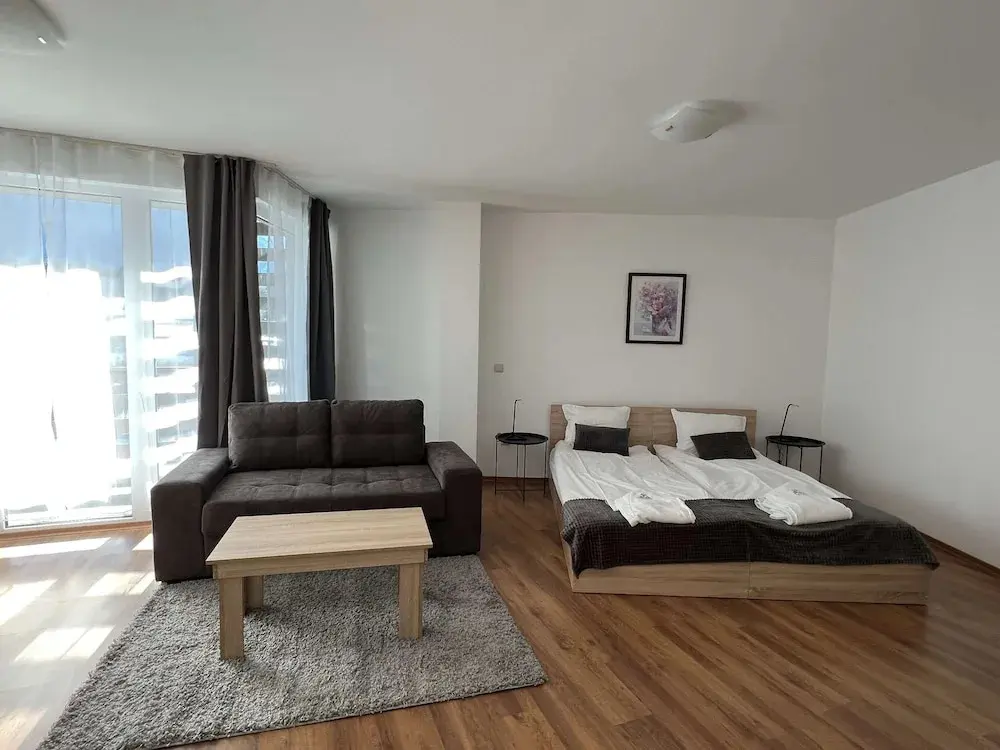 Разлог: Local Stay Hotel, BW Signature Collection